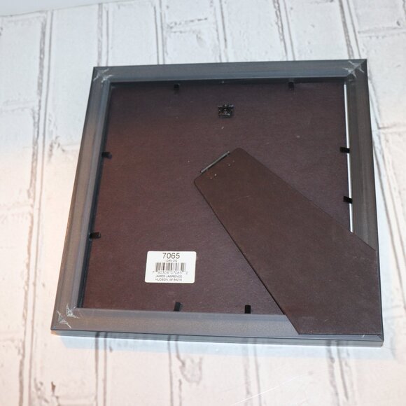 🖼️ Framed Scripture Art · 9.5" “I Can Do Everything Through Him” · Black & Gold - Picture 2 of 5